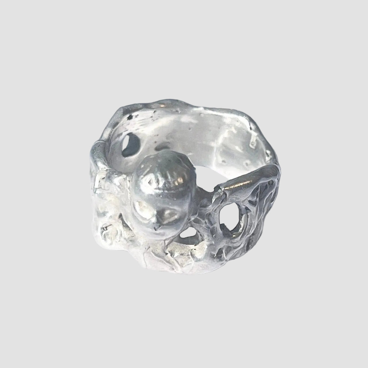 FACE l silver ring