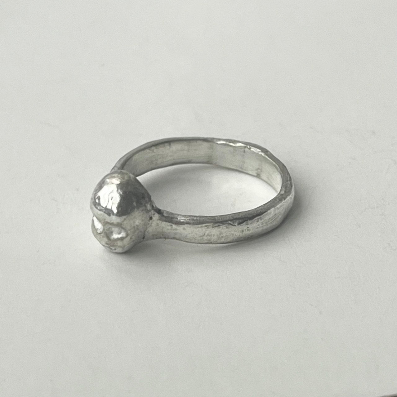 FACE lV silver ring