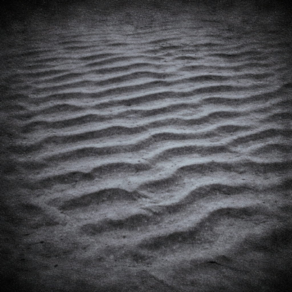 RIPPLE MARKS silver ring