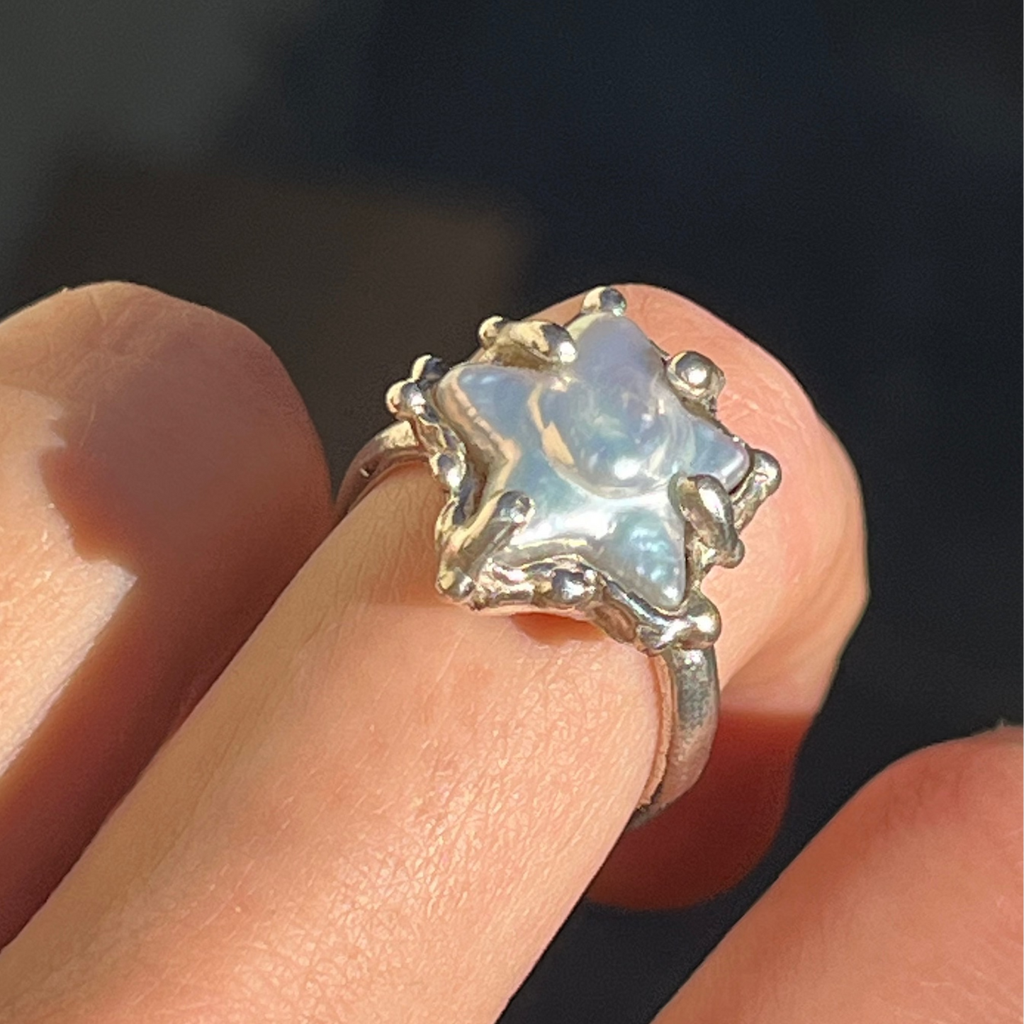 HYPHANTRIA silver ring
