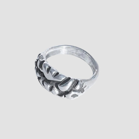BUTTE silver ring